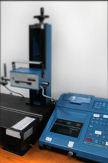 表面粗さ測定機